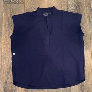 FIGS Women’s Rafaela Oversized Scrub Top - Navy